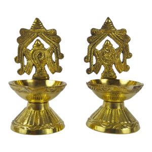 Brass Shankhu Chakra Makarathoran Diyas (1 pair)
